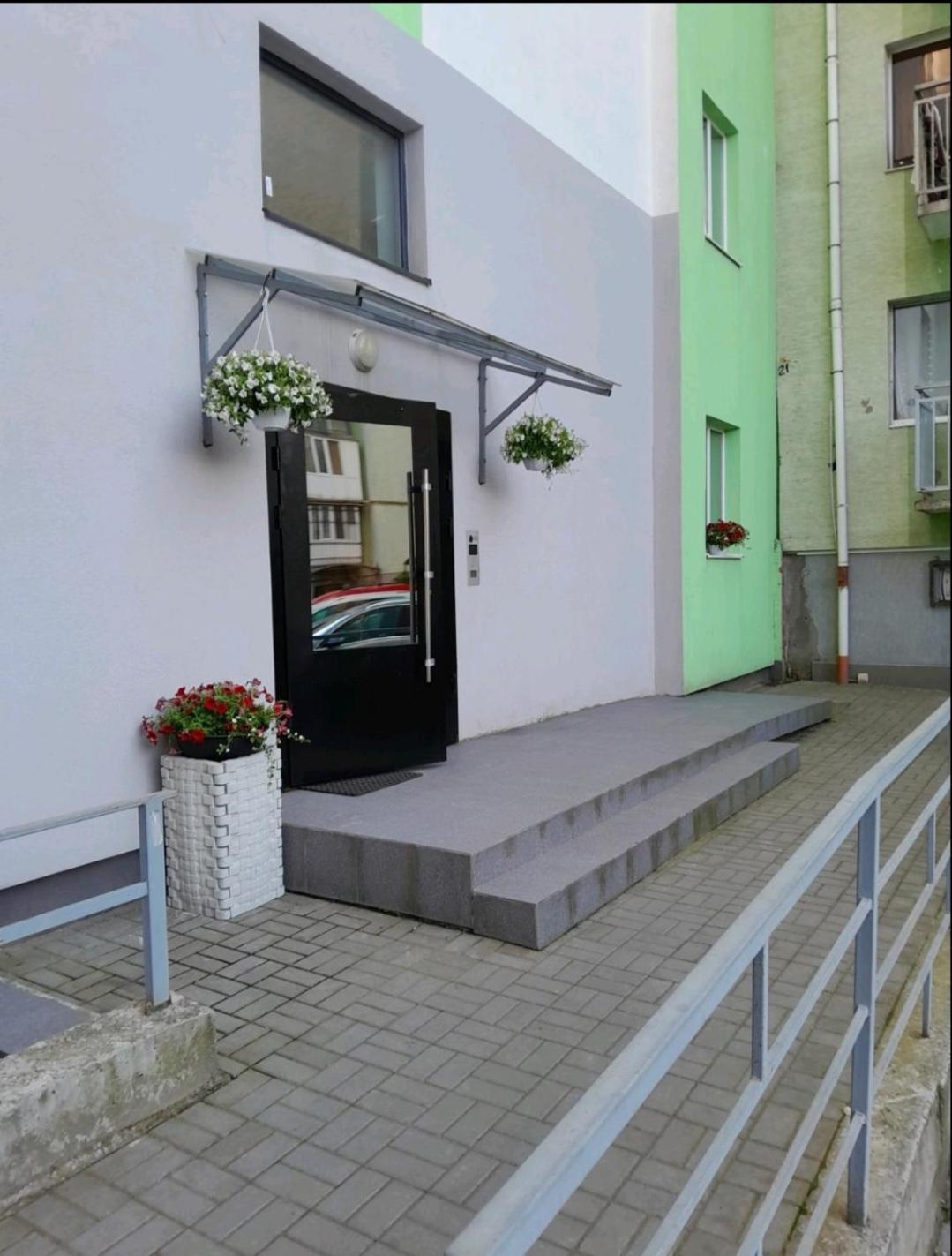 Apart Ugorska Lviv Buitenkant foto